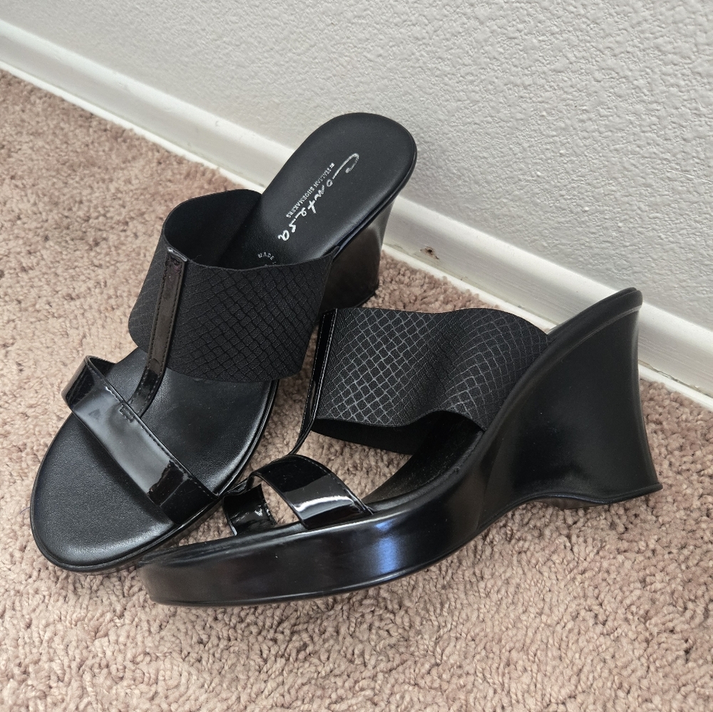 11w Women's Black Wedge Sandals